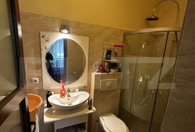 Casa de vanzare, cu 4 camere, 120 mp, Zona Piata Mare - 7