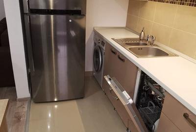 Apartament cu 2 camere decomandat în Doamna Ghica