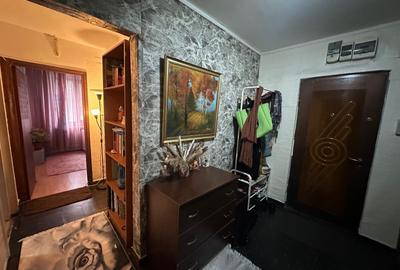Apartament cu 3 camere decomandat în Drumul Taberei - 9