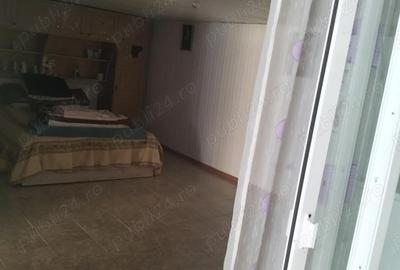 Casă cu 4 camere în Central - 8