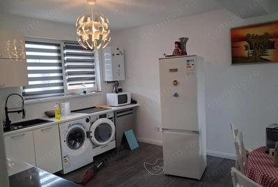 Casă cu Teren 115 Mp în Semicentral - 1