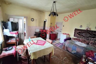 Casă cu 1 camere cu Teren 2323 Mp în Lunga - 4