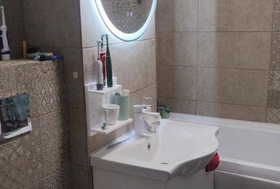 Apartament cu 3 camere decomandat în Nord - 2