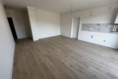 Apartament cu 3 camere semidecomandat, mobilat în Florești - 2