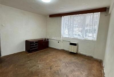 Apartament cu 2 camere semidecomandat în Central - 12