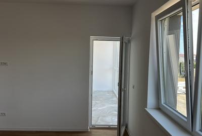 Apartament cu 2 camere decomandat în Giroc - 7