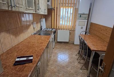 Apartament cu 3 camere în Central - 8