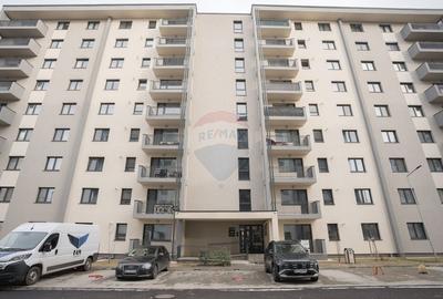 Apartament cu 3 camere decomandat, mobilat în Tractorul - 21