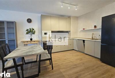 Apartament cu 3 camere semidecomandat, mobilat în Central - 3