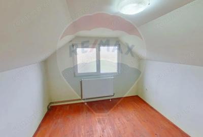 Casa / Vila cu 3 camere de vanzare in Vadul Izei - 5