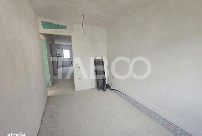 Apartament cu 3 camere decomandat în Valea Aurie - 1