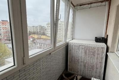 Apartament cu 2 camere decomandat în Tei - 2