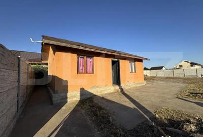 Casă cu 2 camere cu Teren 481 Mp în Malu Mare - 2