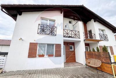 Duplex cu 4 camere cu Teren 211 Mp în Cașolț - 1