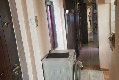 Apartament cu 3 camere decomandat în Central - 1