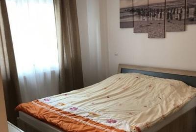 Apartament cu 3 camere decomandat în Tei - 2