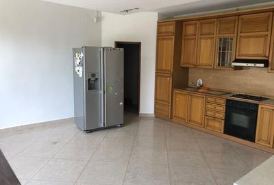 Casa zona Cetatii de locuit sau birouri - 11