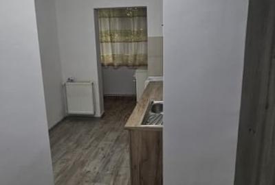Apartament de vanzare, cu 1 camera, zona Hotvon - 7