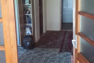 Vand casa in comuna Copaceni, sat Ulmetu, jud Valcea - 9