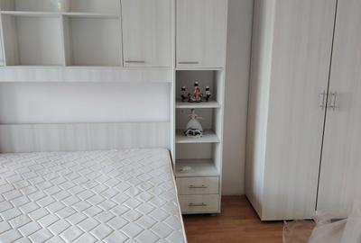 Garsonieră decomandată în 1 Mai - 3