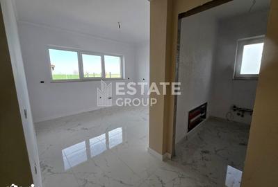 Casă cu 4 camere cu Canalizare în Circumvalațiunii - 1