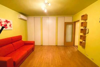Apartament cu 2 camere decomandat, mobilat în Nerva Traian