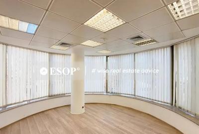 Spațiu comercial, de 1,266 mp, în P-ța Victoriei - 10