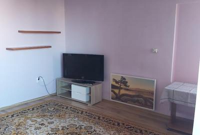 Garsonieră modernă de închiriat / 40 mp / Mobilată  si utilata complet - 3