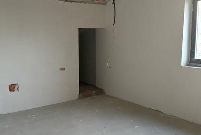 Casă cu 4 camere în Costi - 4
