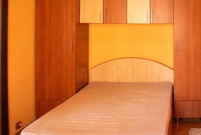 Apartament cu 3 camere semidecomandat în Central - 5