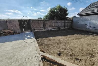 LUMINA CONSTANTA /CENTRAL/CASA / BUGET REDUS / CARAMIDĂ CU PLACA BETON / CURTE / - 3