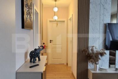 Apartament cu 3 camere semidecomandat, mobilat în Baciu