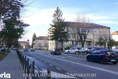 Apartament cu 2 camere, mobilat în 1 Mai - 3