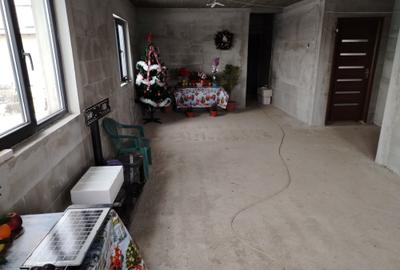 Casă cu 3 camere în Albești - 3