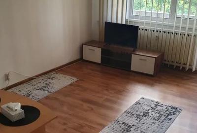 Garsonieră decomandată, mobilată în Dristor - 2