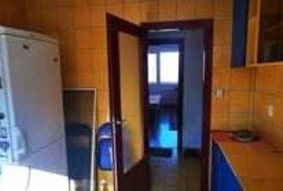 Apartament 2 camere decomandat Centru 290 euro luna negociabil - 4