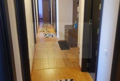 Apartament cu 3 camere decomandat în Păcii