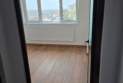 Vând apartament 2 camere - zona Hotel Select - 8