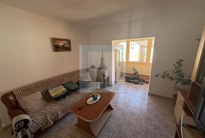 Apartament cu 4 camere decomandat în Răcădău - 3