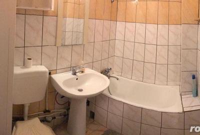 Garsonieră decomandată în Colentina