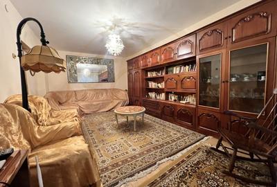 Apartament cu 3 camere decomandat, mobilat în Ultracentral