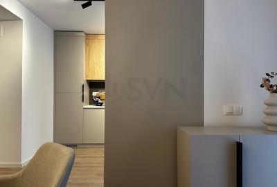 Apartament cu 3 camere semidecomandat în Lacul Tei