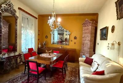 Casa centrala cu teren generos - 800 mp teren - 11