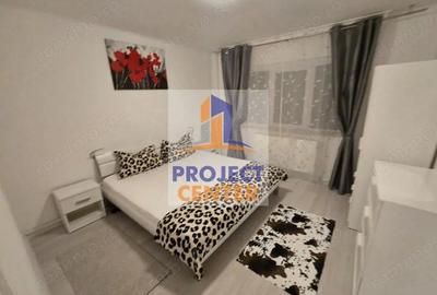 Apartament cu 4 camere decomandat în Central