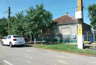 Casă cu 4 camere în Pilu