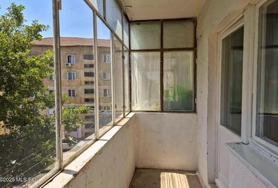 Complex - Str Darwin - 4 camere, decomandat,etaj 2, 89 mp, 2 balcoane! - 4