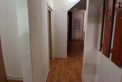 PF, apartament 3 camere decomandate, etaj intermediar (2 3), garaj, Baciu - 2
