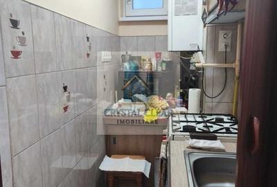 Garsonieră - zonă semicentrală, strada Ștefan Cel Mare - 3