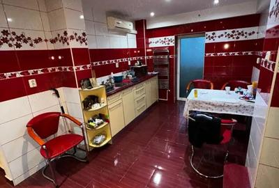Apartament cu 3 camere decomandat în Central - 6