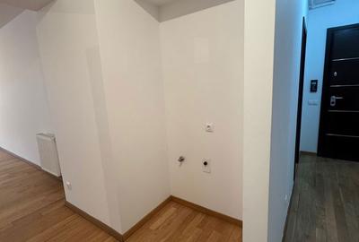 Apartament cu 3 camere decomandat în Tei